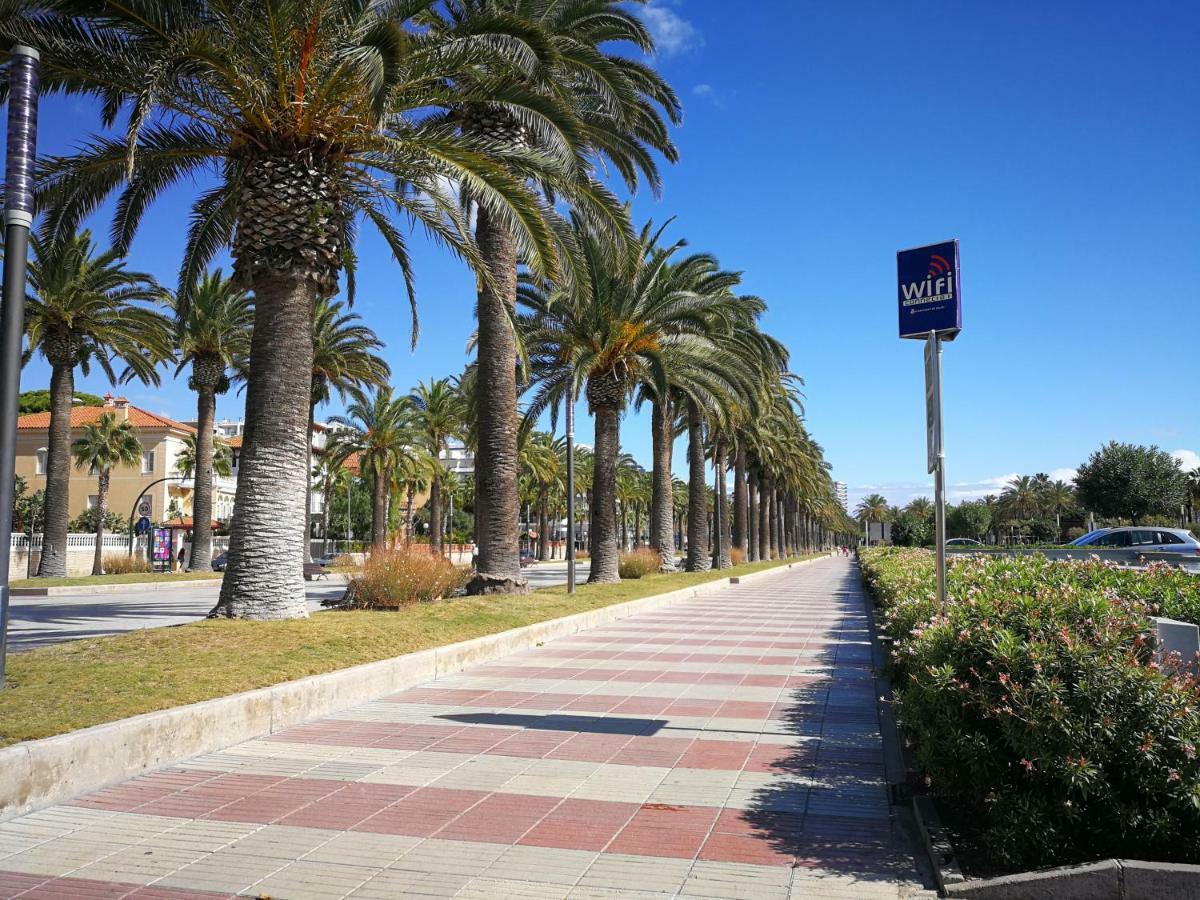 Apartment In Salou, Escaladei Exterior photo